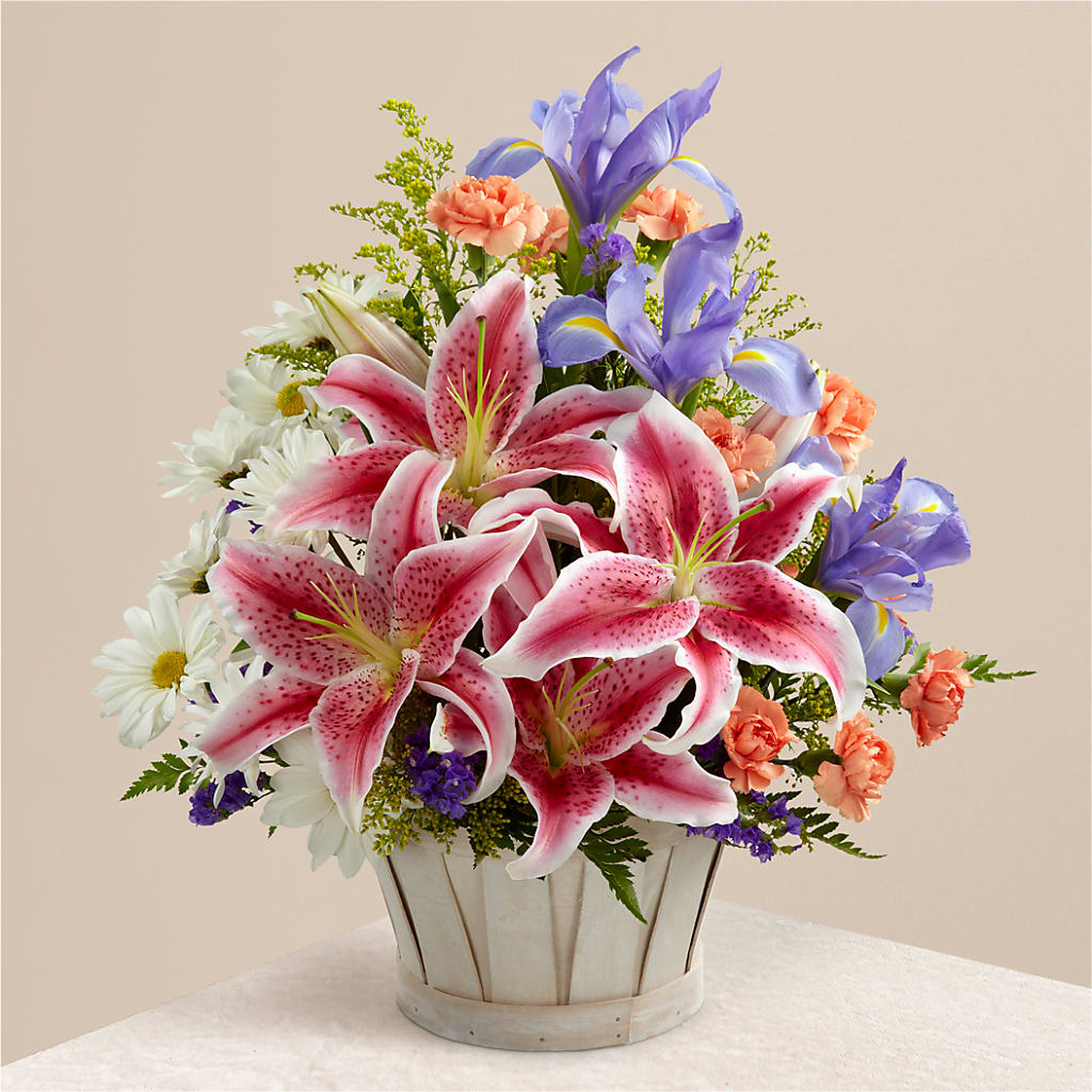 The Wondrous Nature Bouquet – MCKNIGHT'S FLOWERSHOPPE INC., Peterborough ON