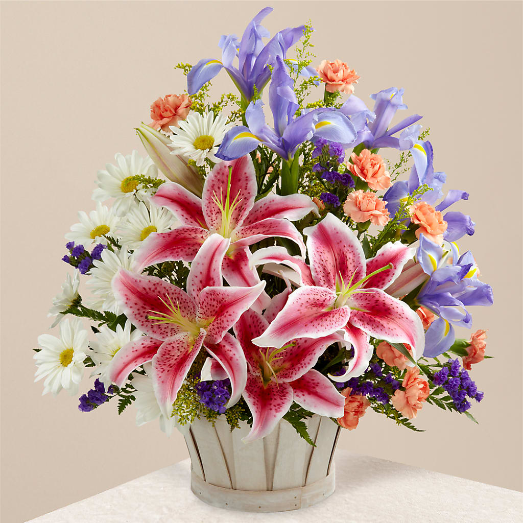 The Wondrous Nature Bouquet – MCKNIGHT'S FLOWERSHOPPE INC., Peterborough ON