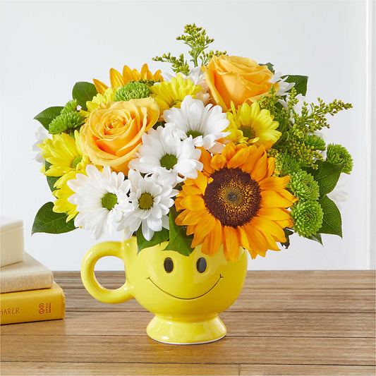 Be Happy Bouquet – MCKNIGHT'S FLOWERSHOPPE INC., Peterborough ON
