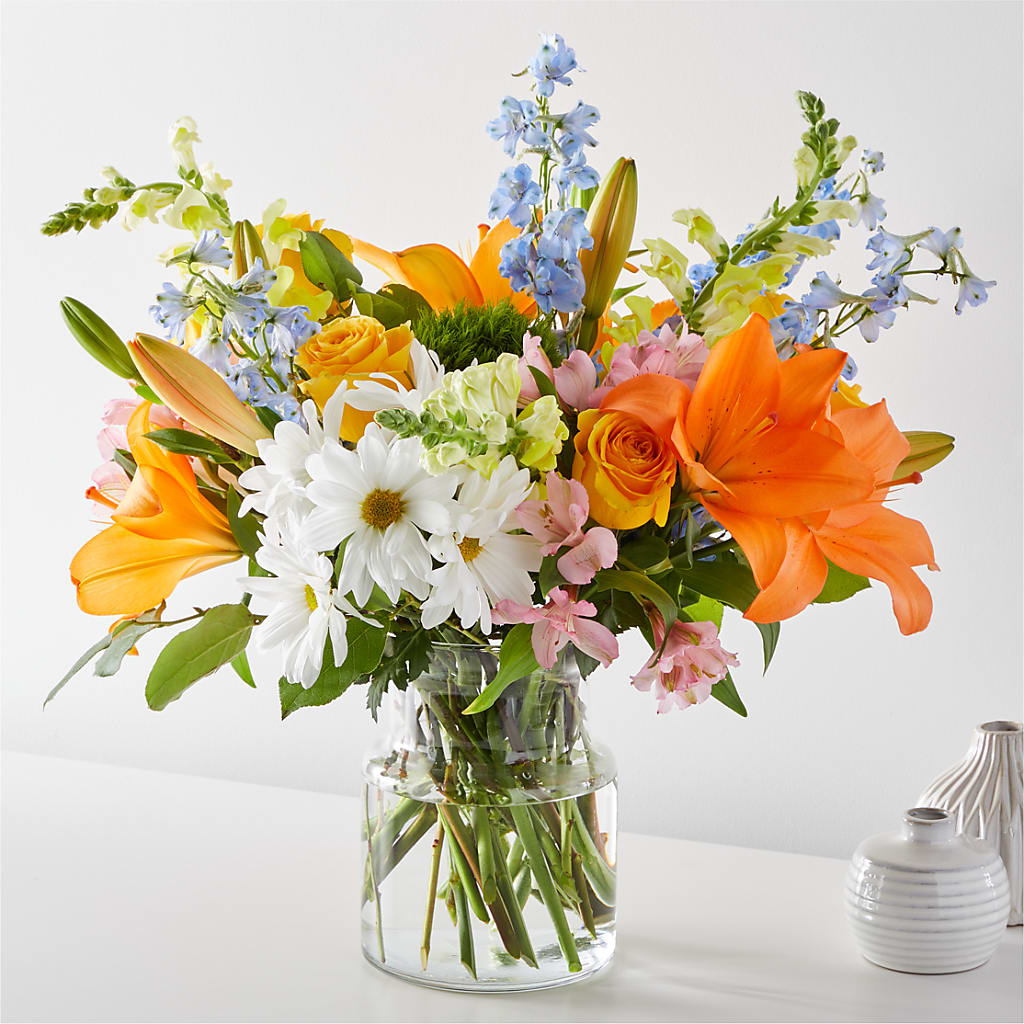 Sun Salutation Bouquet – MCKNIGHT'S FLOWERSHOPPE INC., Peterborough ON
