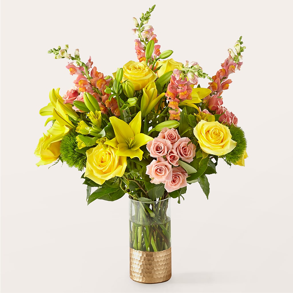 Getaway Bouquet – MCKNIGHT'S FLOWERSHOPPE INC., Peterborough ON