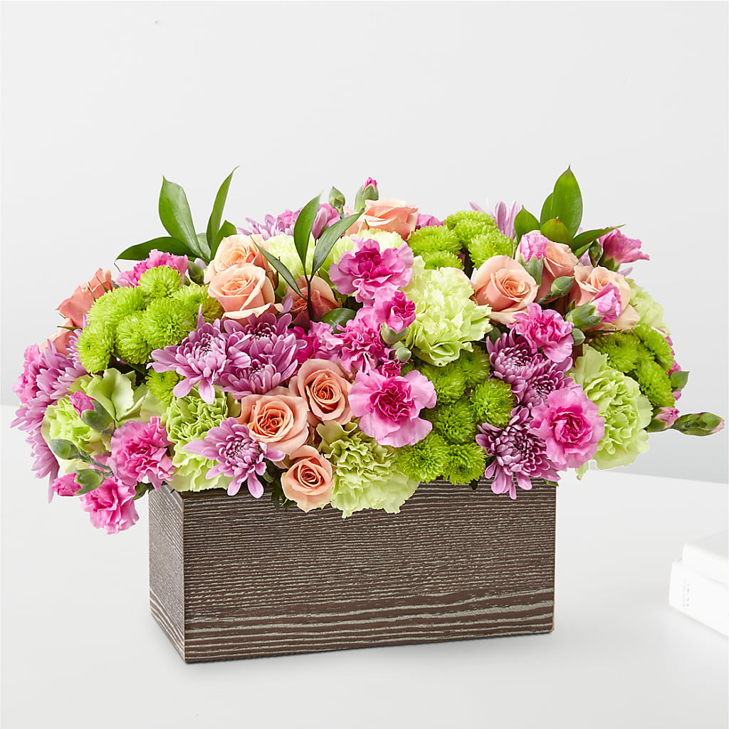 Simple Charm Bouquet – MCKNIGHT'S FLOWERSHOPPE INC., Peterborough ON