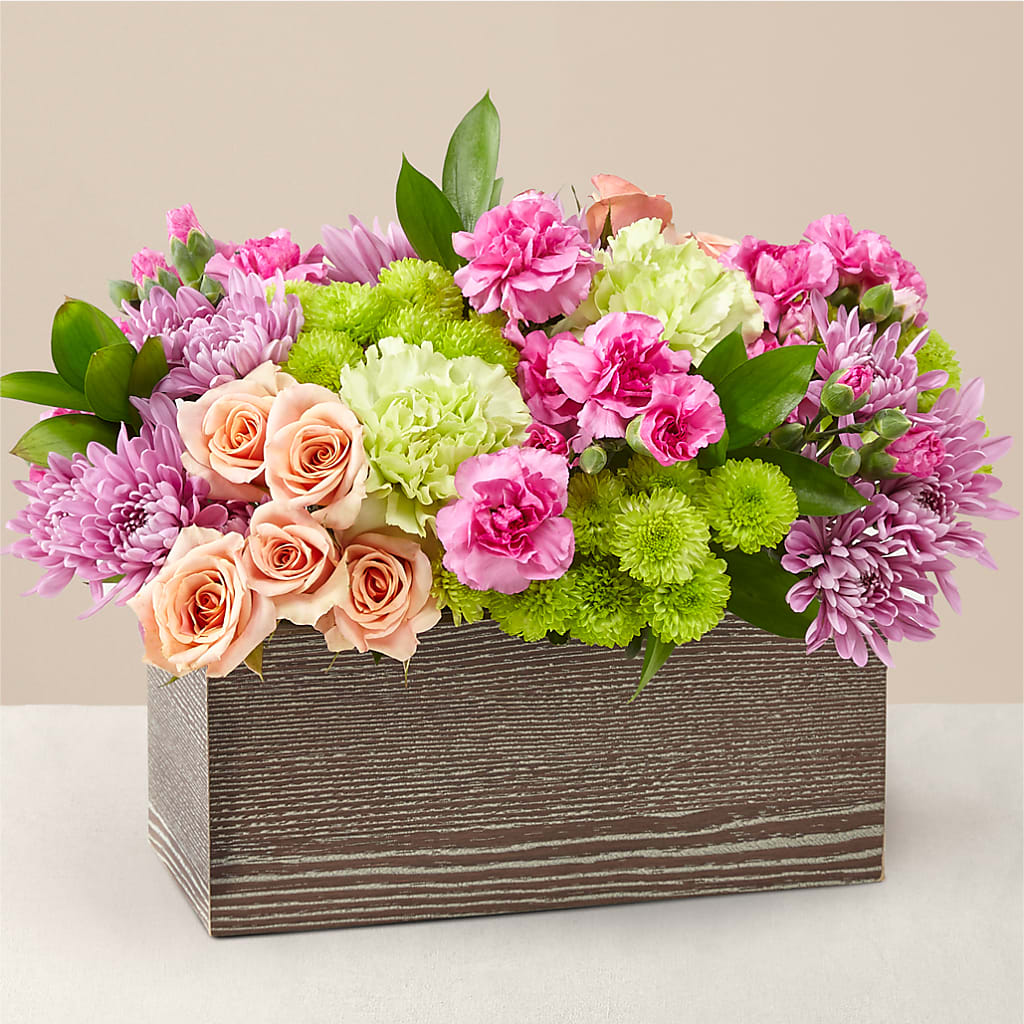 Simple Charm Bouquet – MCKNIGHT'S FLOWERSHOPPE INC., Peterborough ON