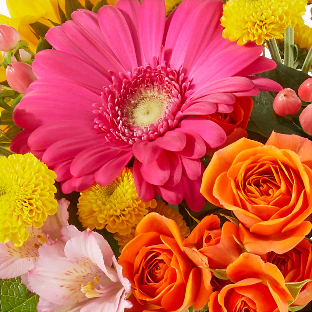 Florist Original Mixed Bouquet – MCKNIGHT'S FLOWERSHOPPE INC., Peterborough ON