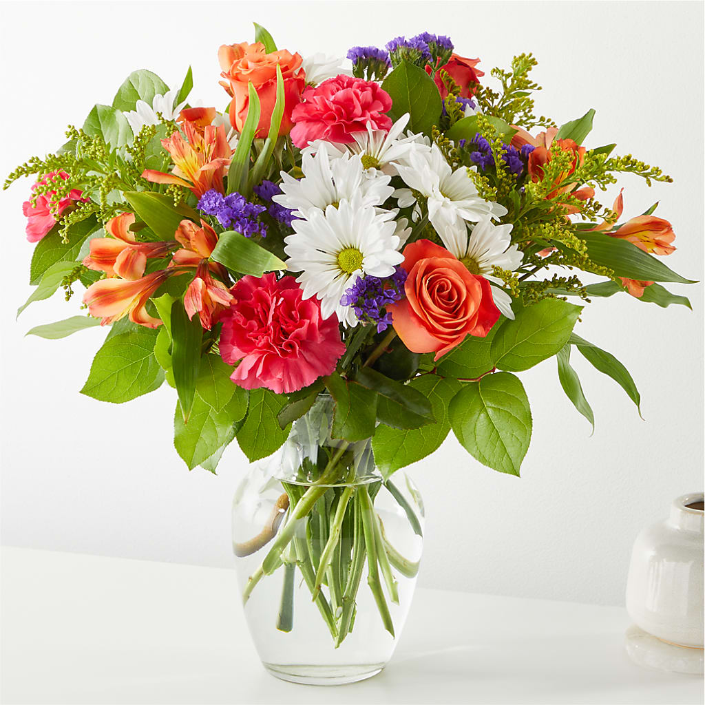 Oopsie Daisy Bouquet – MCKNIGHT'S FLOWERSHOPPE INC., Peterborough ON