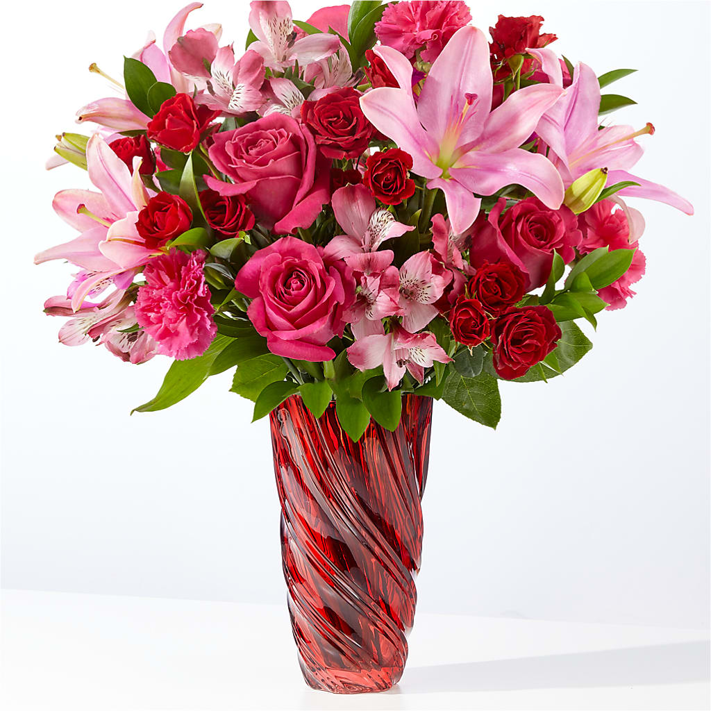 In Love Bouquet with Luxe Swirl Vase – MCKNIGHT'S FLOWERSHOPPE INC., Peterborough ON