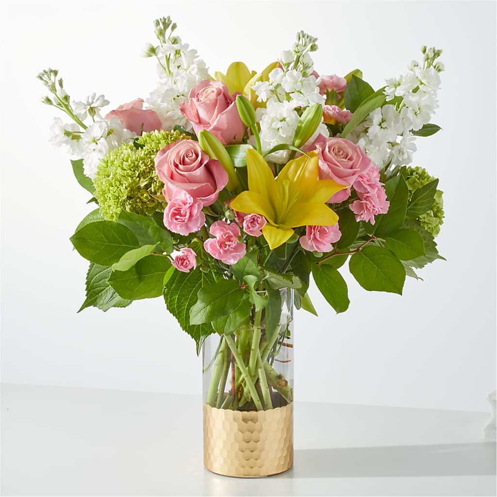 Garden Delight Bouquet – MCKNIGHT'S FLOWERSHOPPE INC., Peterborough ON