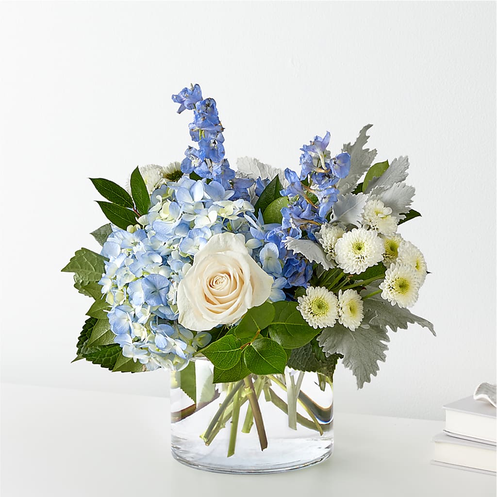 Clear Skies Bouquet – MCKNIGHT'S FLOWERSHOPPE INC., Peterborough ON