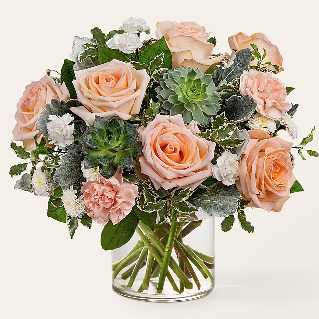 Sweet Tea Bouquet – MCKNIGHT'S FLOWERSHOPPE INC., Peterborough ON