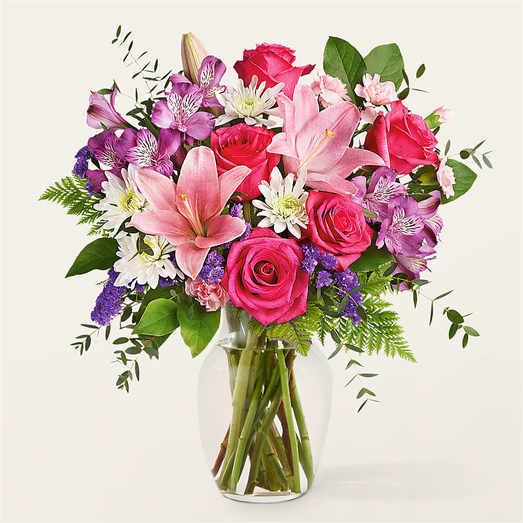 Lace & Pearls Bouquet – MCKNIGHT'S FLOWERSHOPPE INC., Peterborough ON