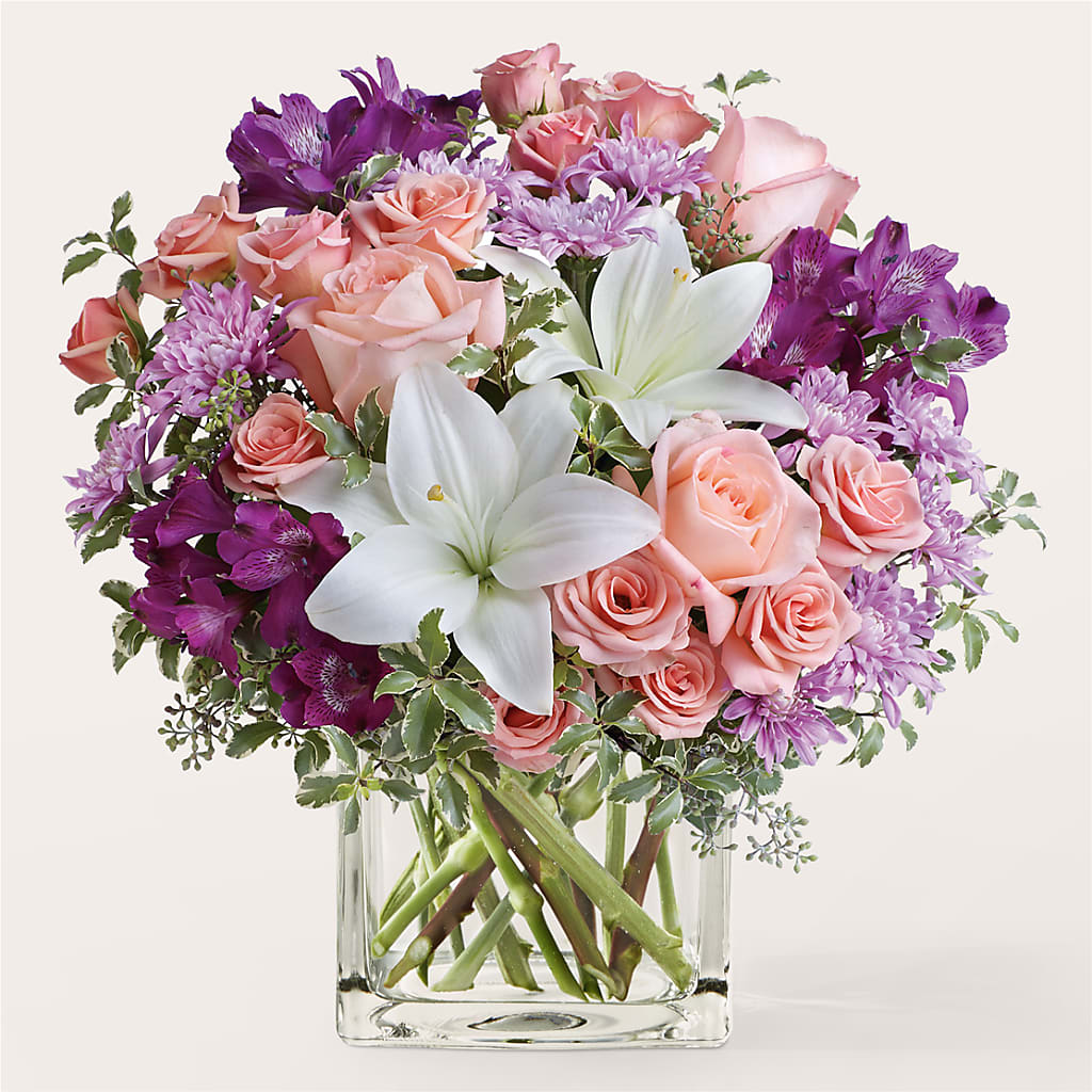 Mani Pedi Bouquet – MCKNIGHT'S FLOWERSHOPPE INC., Peterborough ON