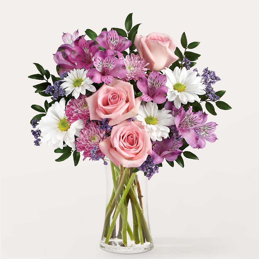 Enchantment Bouquet – MCKNIGHT'S FLOWERSHOPPE INC., Peterborough ON