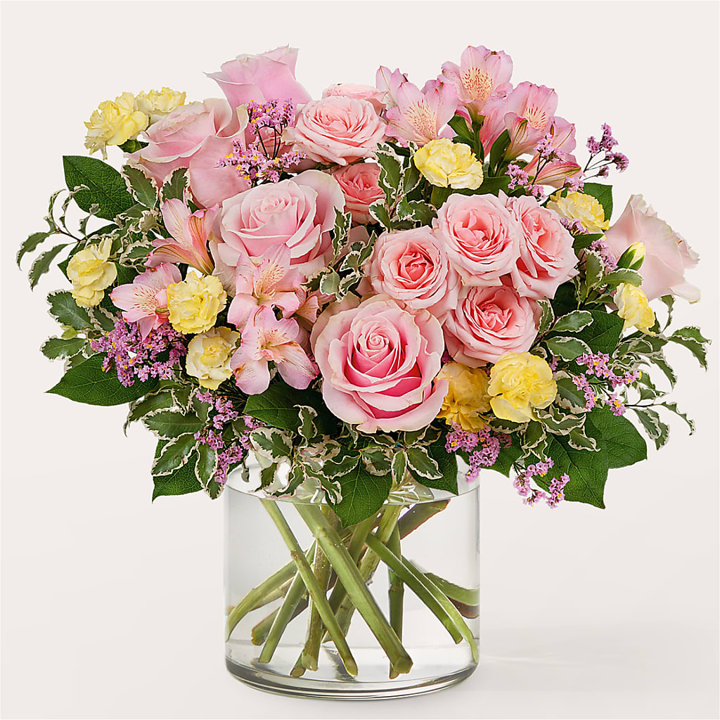 Refreshed Bouquet – MCKNIGHT'S FLOWERSHOPPE INC., Peterborough ON