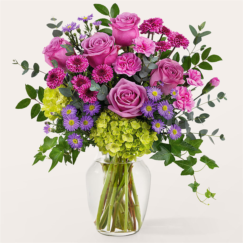 Whispering Garden Bouquet – MCKNIGHT'S FLOWERSHOPPE INC., Peterborough ON