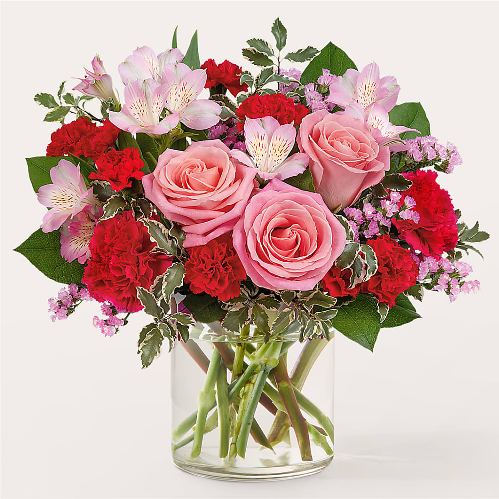 First Impressions Bouquet – MCKNIGHT'S FLOWERSHOPPE INC., Peterborough ON
