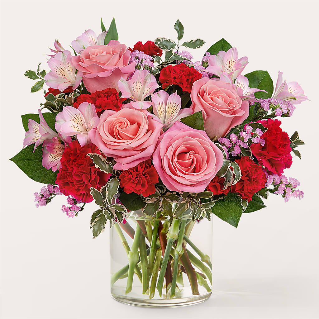 First Impressions Bouquet – MCKNIGHT'S FLOWERSHOPPE INC., Peterborough ON