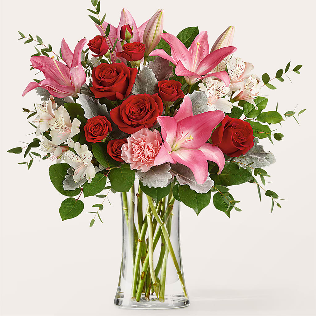 Everything to Me Bouquet – MCKNIGHT'S FLOWERSHOPPE INC., Peterborough ON