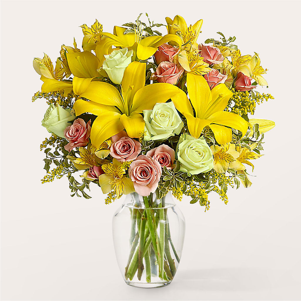 Sunburst Bouquet – MCKNIGHT'S FLOWERSHOPPE INC., Peterborough ON