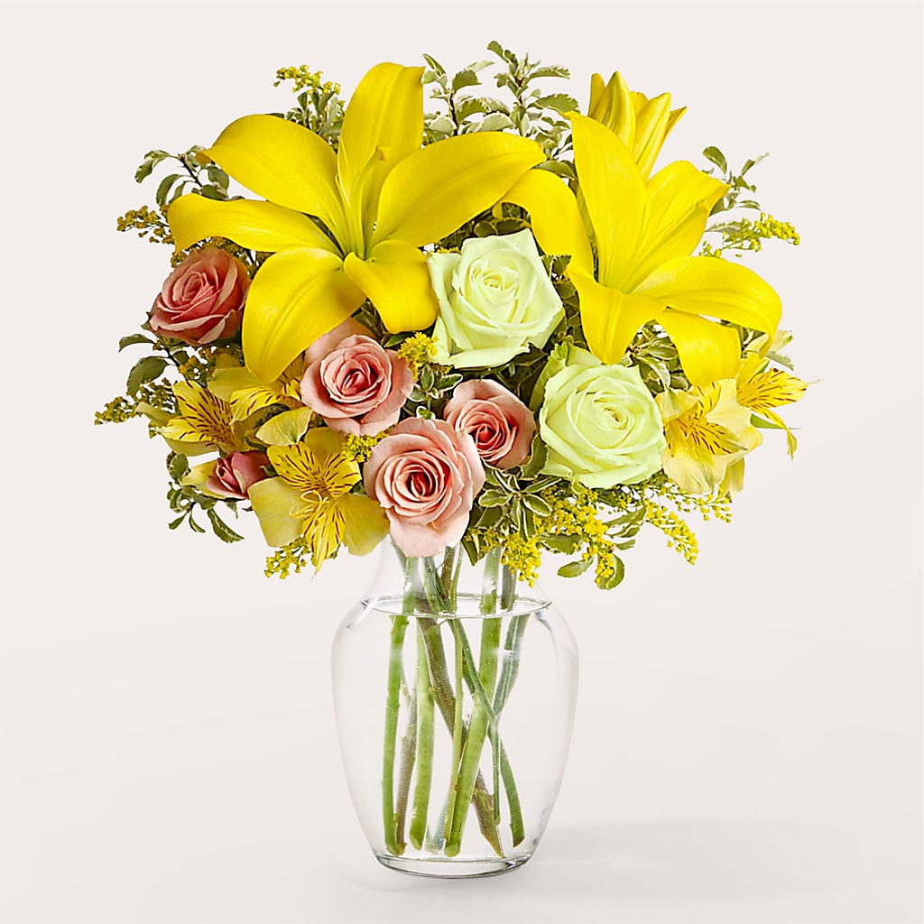 Sunburst Bouquet – MCKNIGHT'S FLOWERSHOPPE INC., Peterborough ON