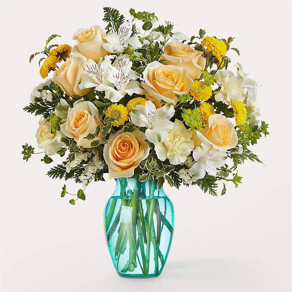 Crisp and Clean Bouquet – MCKNIGHT'S FLOWERSHOPPE INC., Peterborough ON