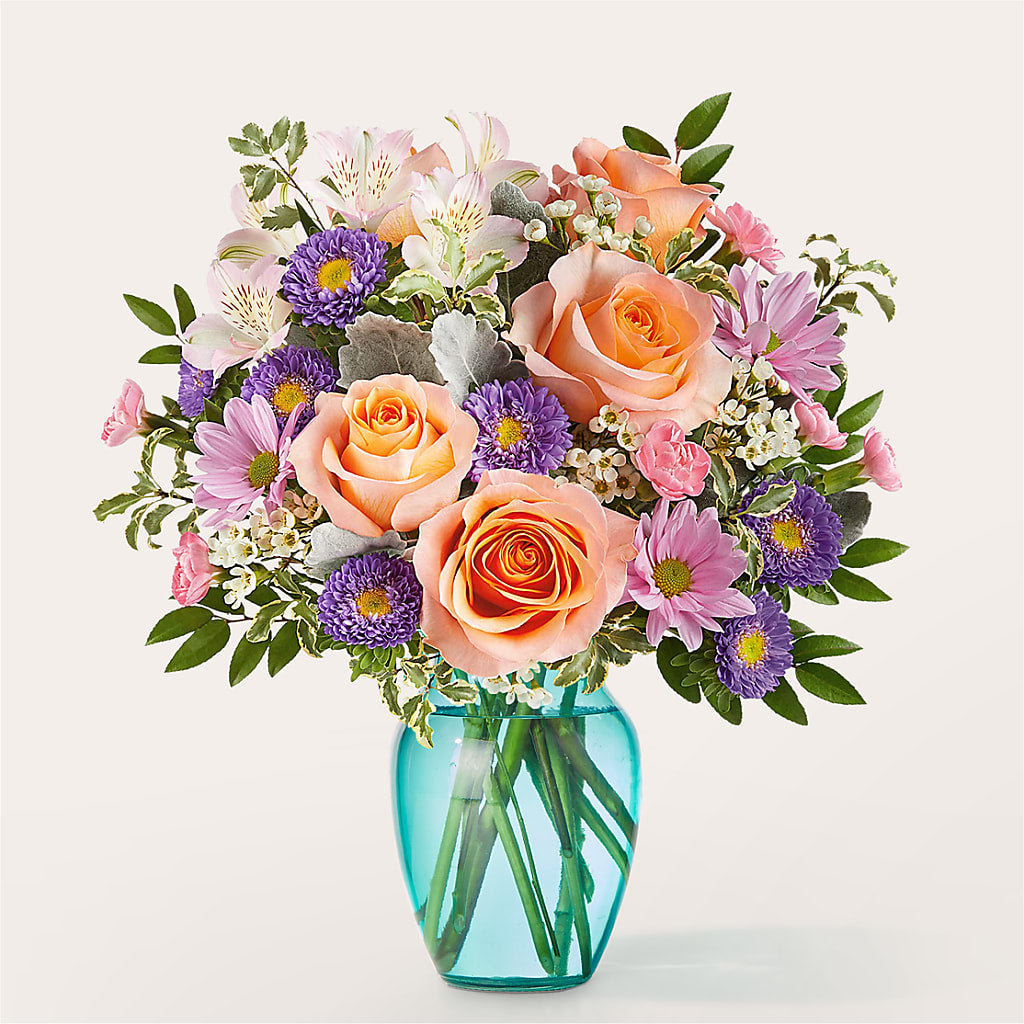 Soft Melody Bouquet – MCKNIGHT'S FLOWERSHOPPE INC., Peterborough ON