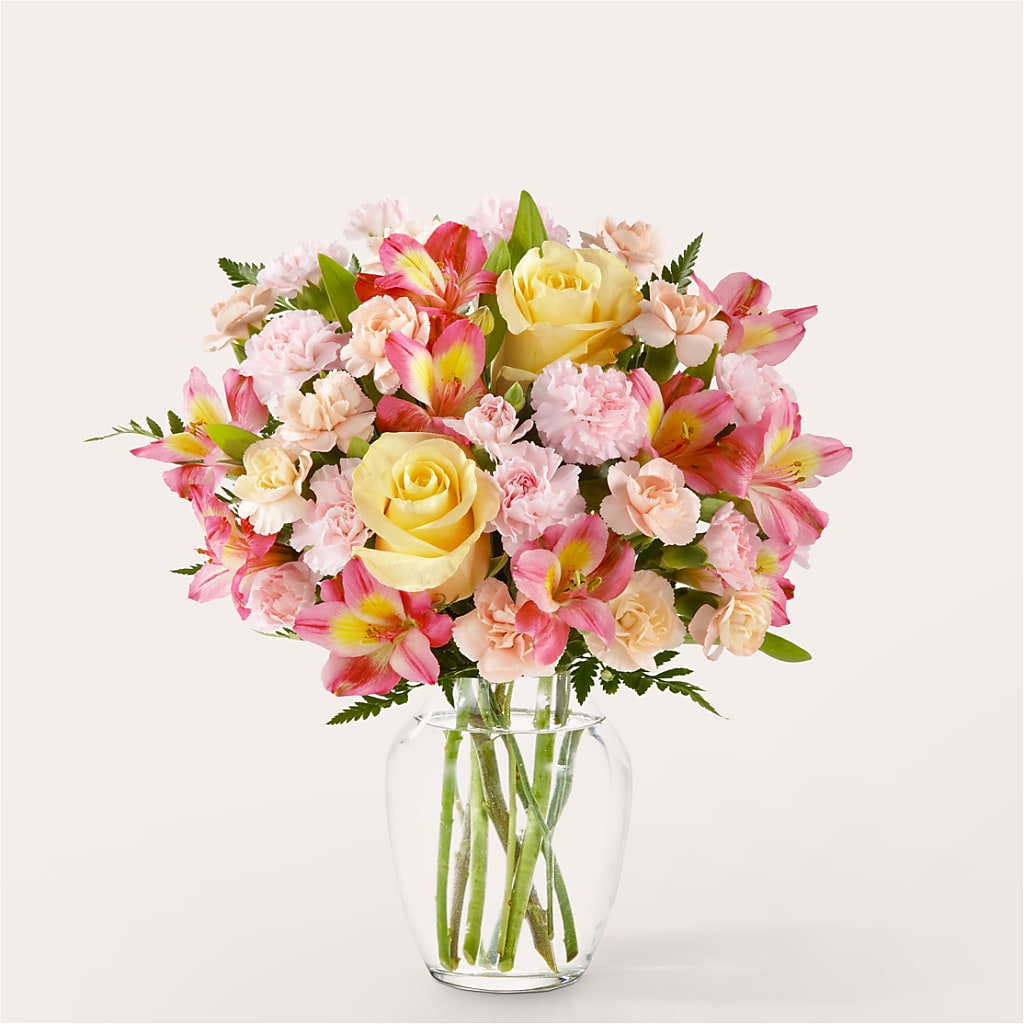 Just Lovely Bouquet – MCKNIGHT'S FLOWERSHOPPE INC., Peterborough ON
