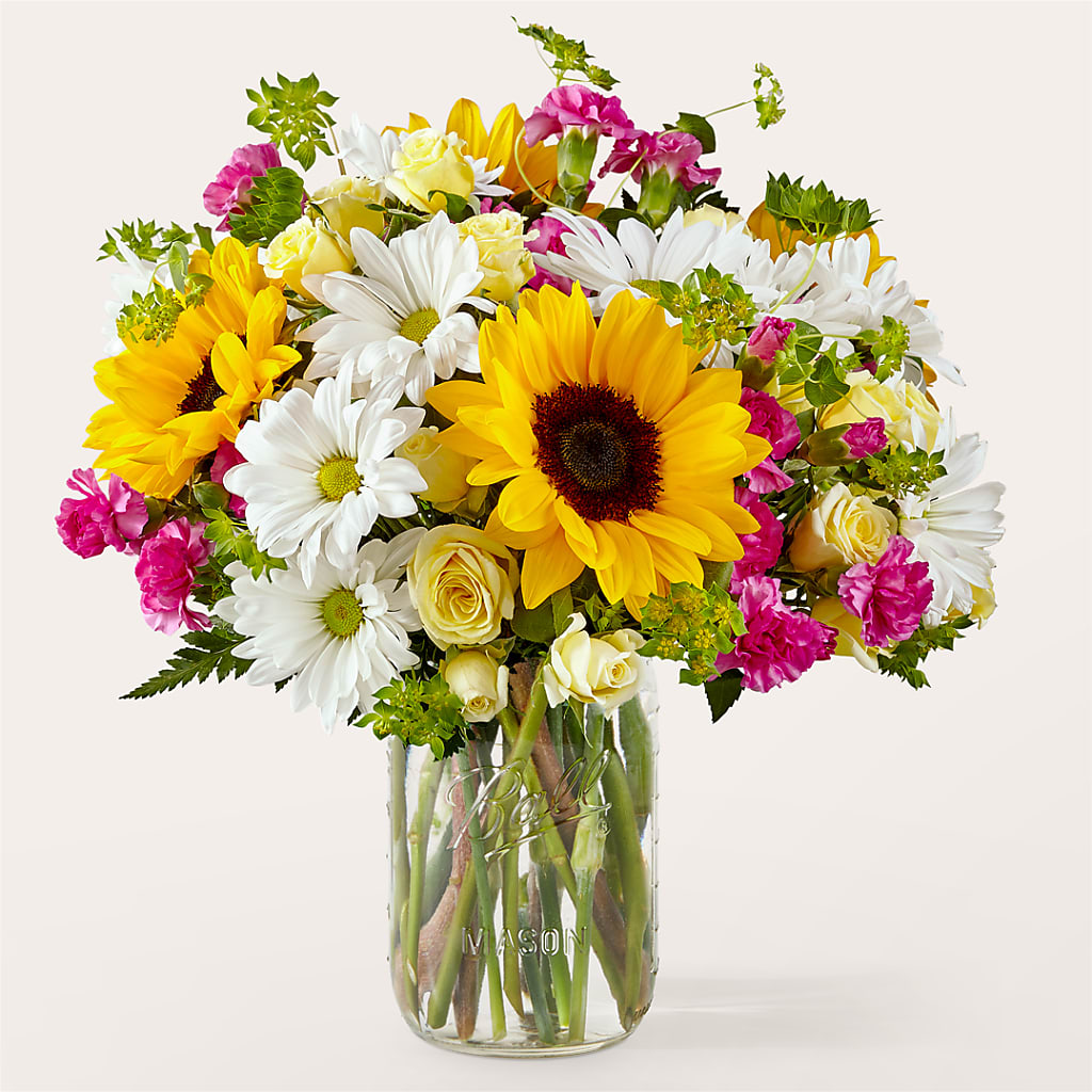 Aglow Bouquet – MCKNIGHT'S FLOWERSHOPPE INC., Peterborough ON