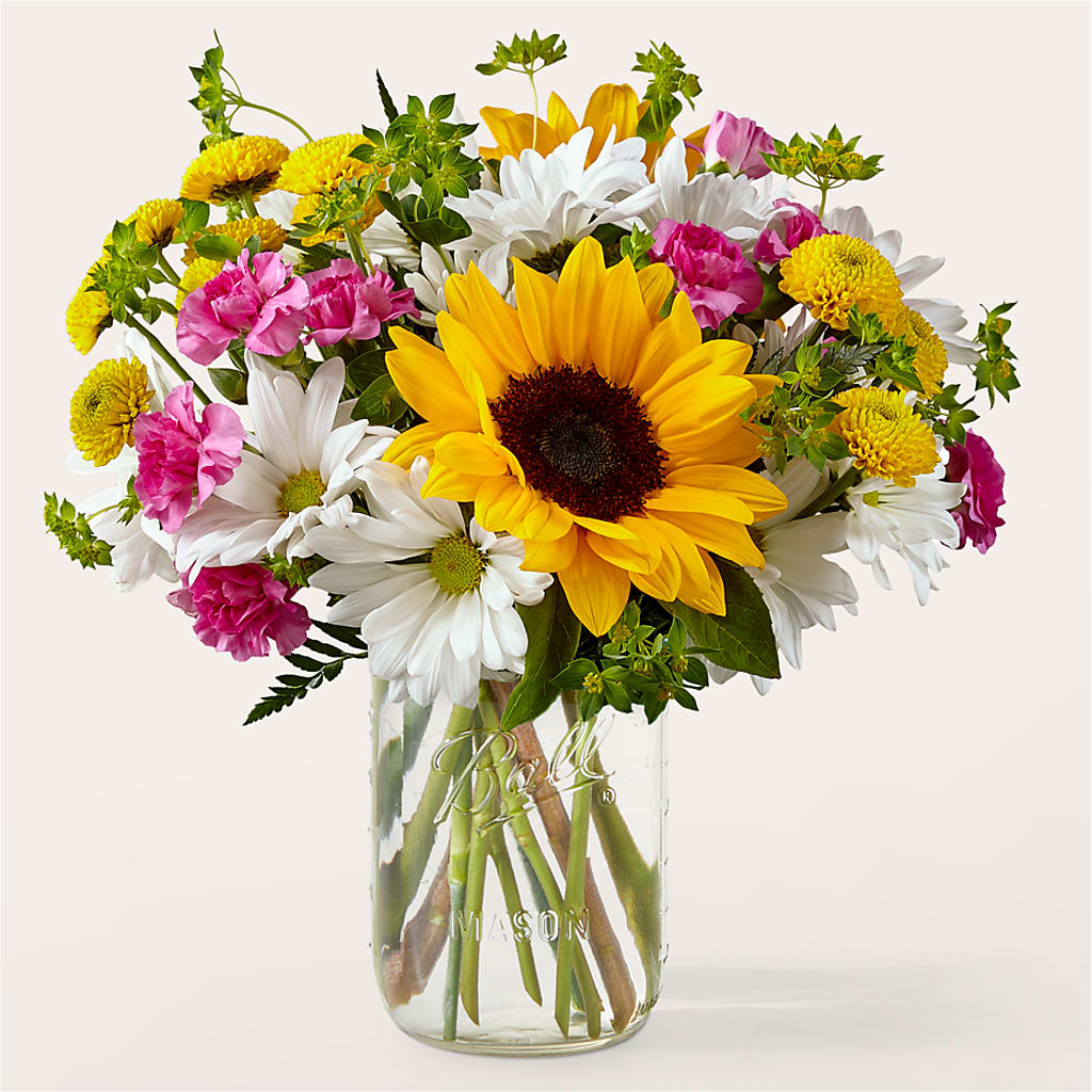 Aglow Bouquet – MCKNIGHT'S FLOWERSHOPPE INC., Peterborough ON