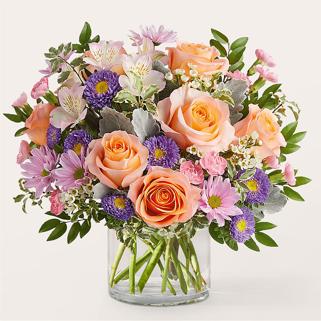 Glimmer Bouquet – MCKNIGHT'S FLOWERSHOPPE INC., Peterborough ON