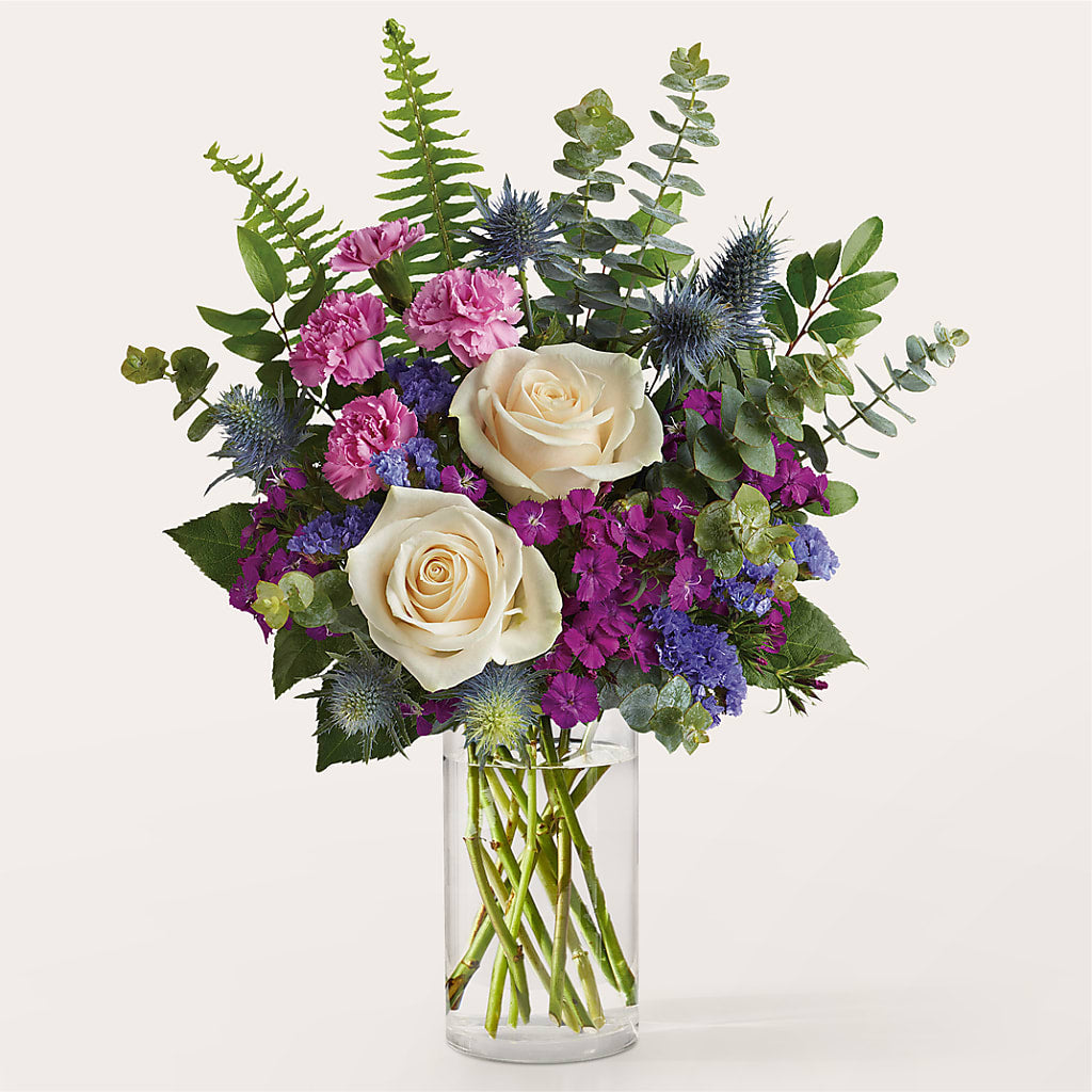 The Gala Bouquet – MCKNIGHT'S FLOWERSHOPPE INC., Peterborough ON