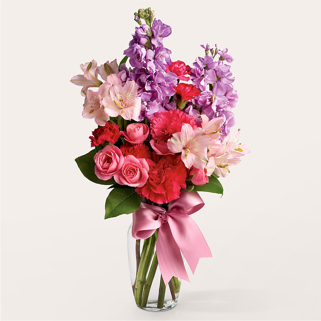 Main Character Bouquet – MCKNIGHT'S FLOWERSHOPPE INC., Peterborough ON