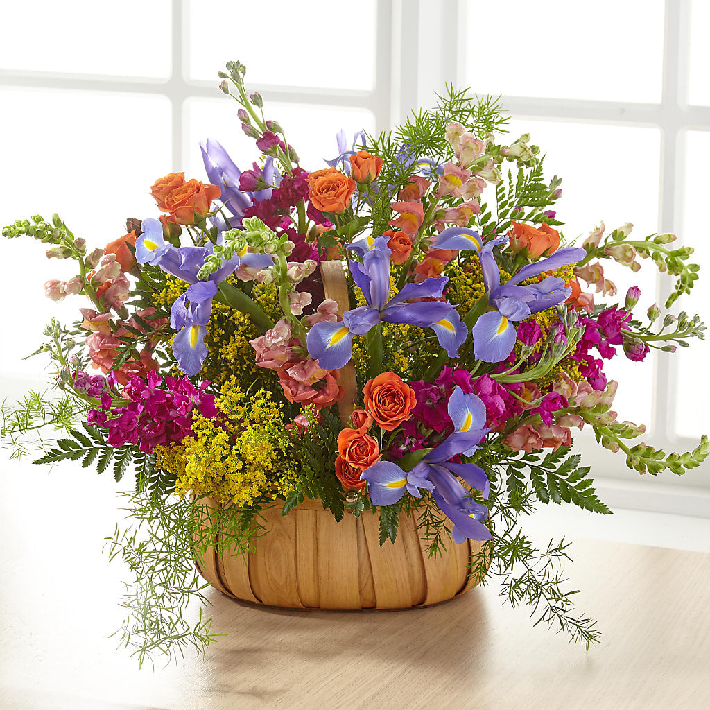 Garden of Life Basket – MCKNIGHT'S FLOWERSHOPPE INC., Peterborough ON