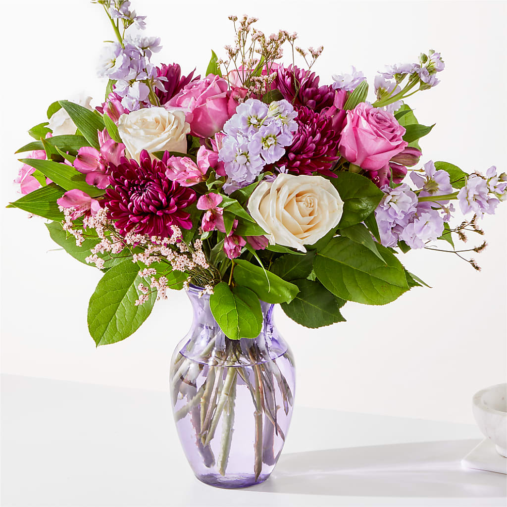 Amethyst Dreams Bouquet – MCKNIGHT'S FLOWERSHOPPE INC., Peterborough ON