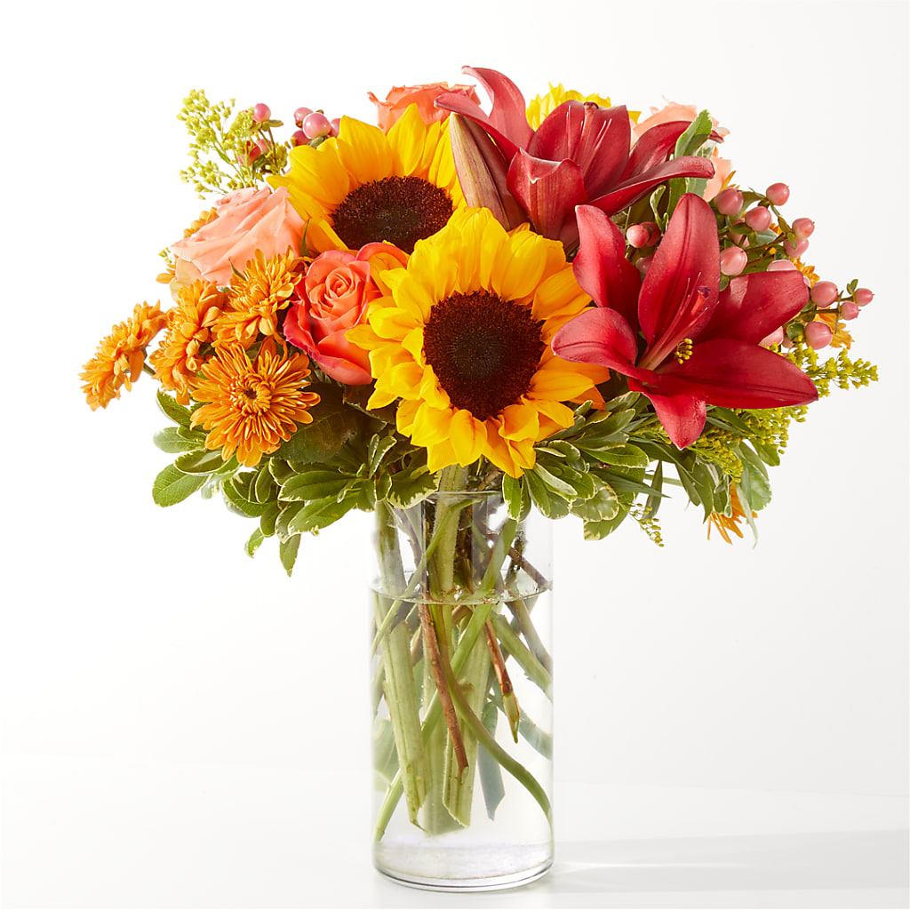 Acorn Lane Bouquet – MCKNIGHT'S FLOWERSHOPPE INC., Peterborough ON