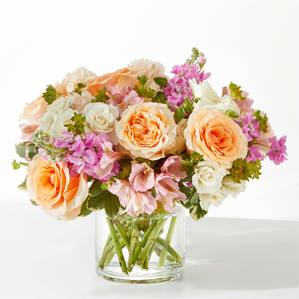 Paradise Bouquet – MCKNIGHT'S FLOWERSHOPPE INC., Peterborough ON
