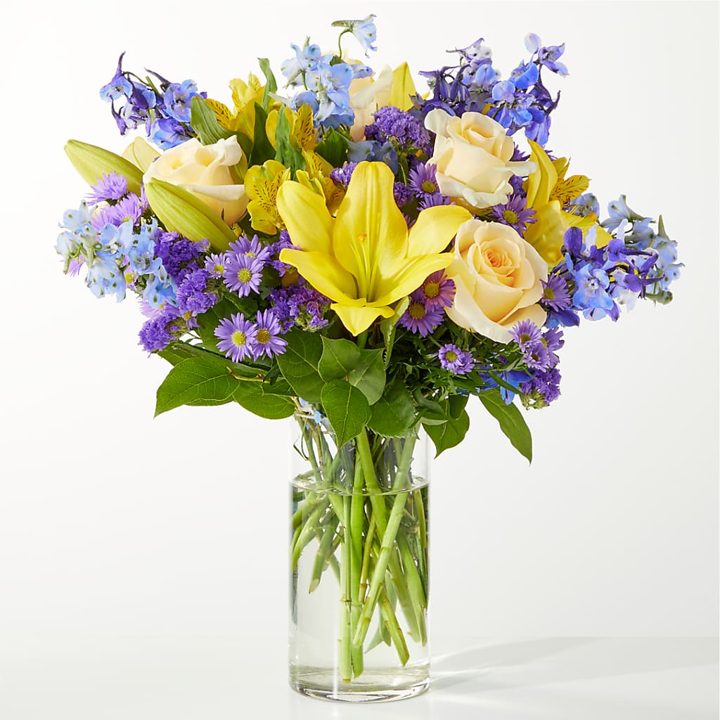 Limoncello Bouquet – MCKNIGHT'S FLOWERSHOPPE INC., Peterborough ON
