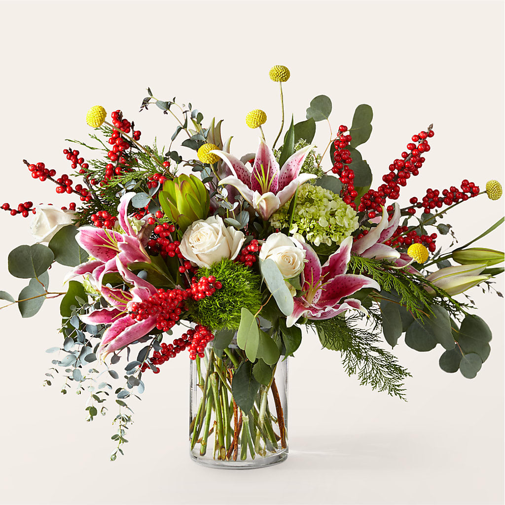 Berry & Bright Bouquet – MCKNIGHT'S FLOWERSHOPPE INC., Peterborough ON