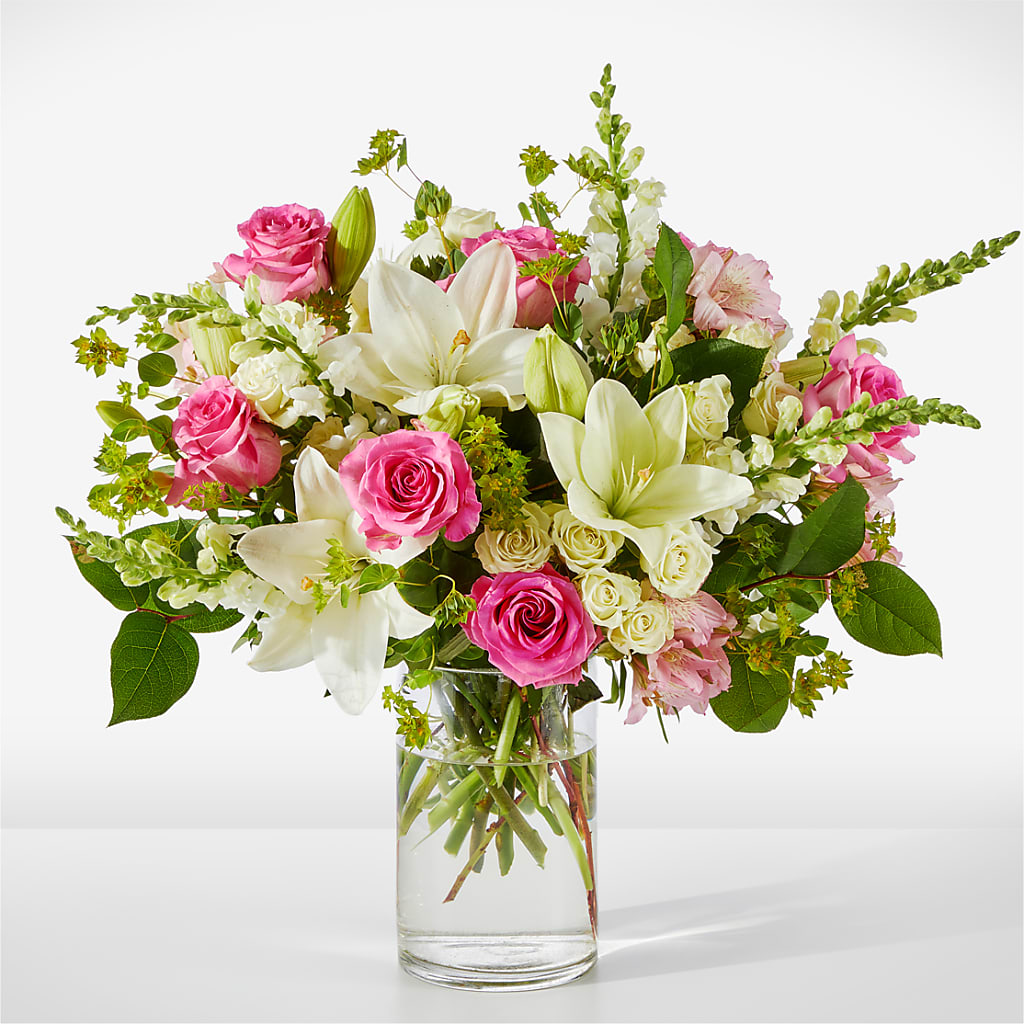 Fondly Bouquet – MCKNIGHT'S FLOWERSHOPPE INC., Peterborough ON