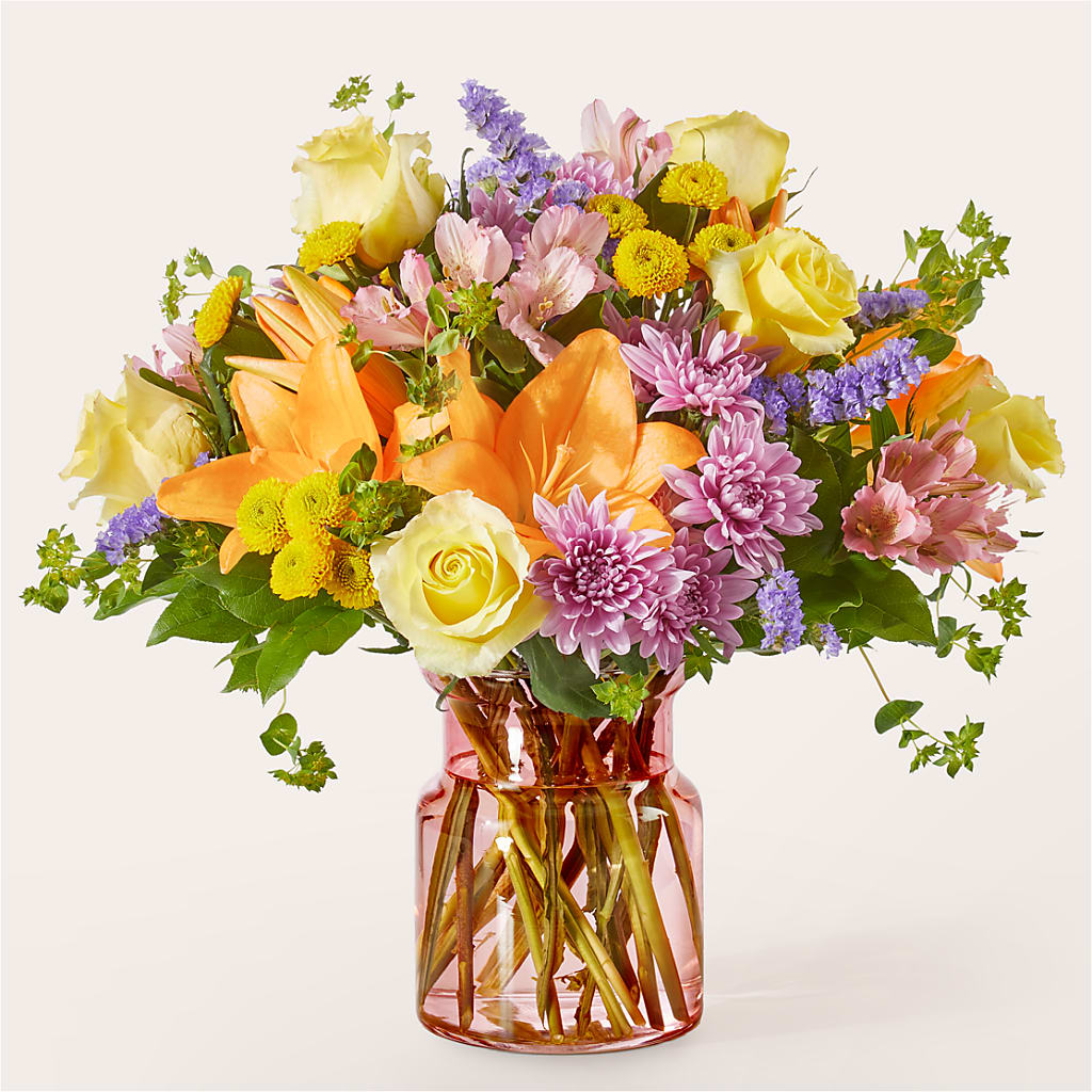 Lucky Charm Bouquet – MCKNIGHT'S FLOWERSHOPPE INC., Peterborough ON