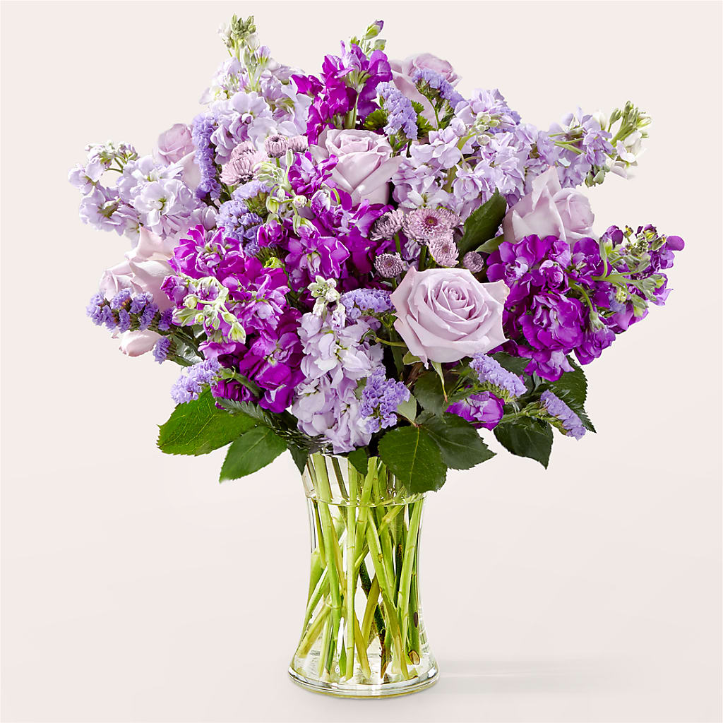 Give a Twirl Bouquet – MCKNIGHT'S FLOWERSHOPPE INC., Peterborough ON