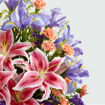The Wondrous Nature Bouquet – MCKNIGHT'S FLOWERSHOPPE INC., Peterborough ON