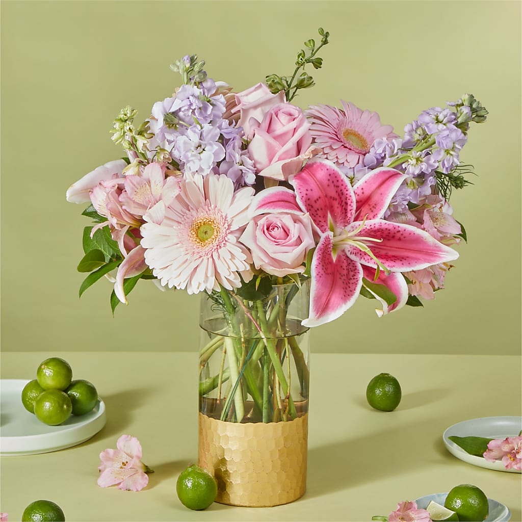 The Teahouse Bouquet – MCKNIGHT'S FLOWERSHOPPE INC., Peterborough ON