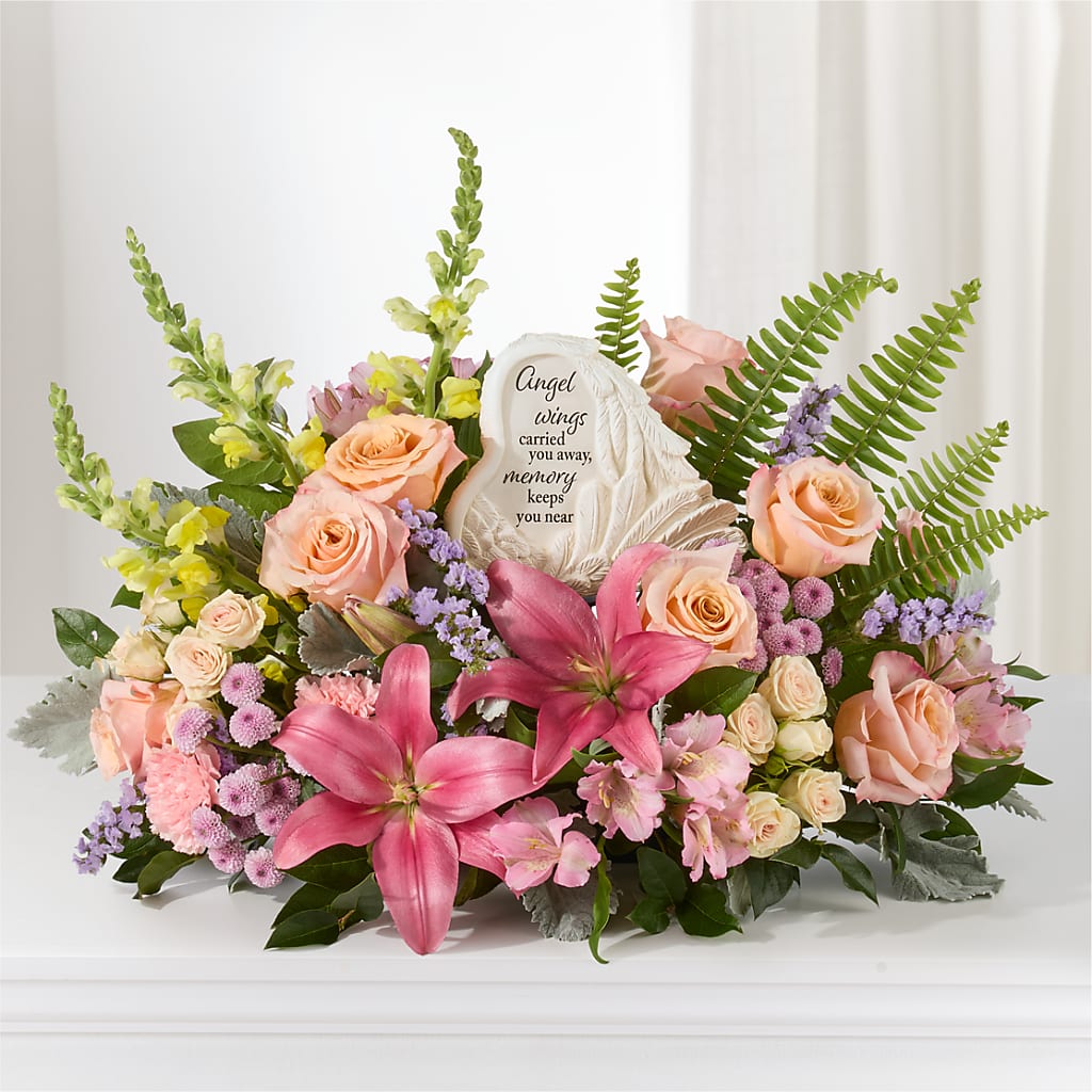 Gentle Light Arrangement – MCKNIGHT'S FLOWERSHOPPE INC., Peterborough ON