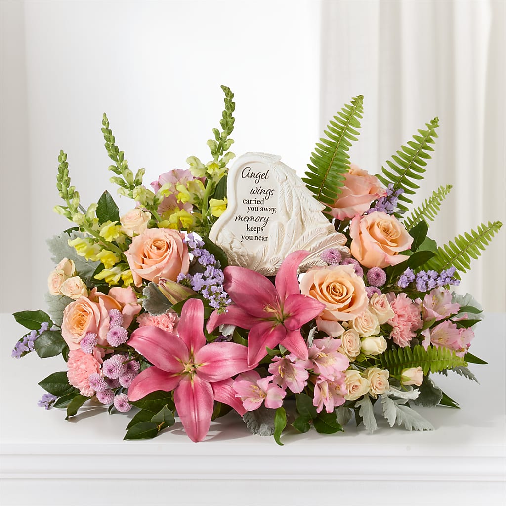 Gentle Light Arrangement – MCKNIGHT'S FLOWERSHOPPE INC., Peterborough ON