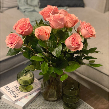 Long Stem Pink Rose Bouquet – MCKNIGHT'S FLOWERSHOPPE INC., Peterborough ON