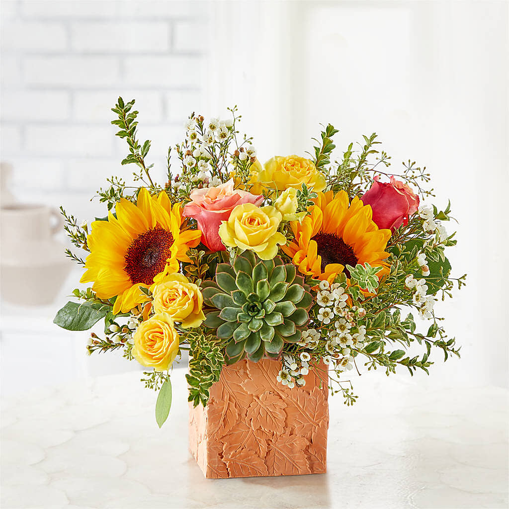 Sunflower Season Bouquet – MCKNIGHT'S FLOWERSHOPPE INC., Peterborough ON