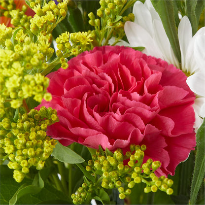 Oopsie Daisy Bouquet – MCKNIGHT'S FLOWERSHOPPE INC., Peterborough ON