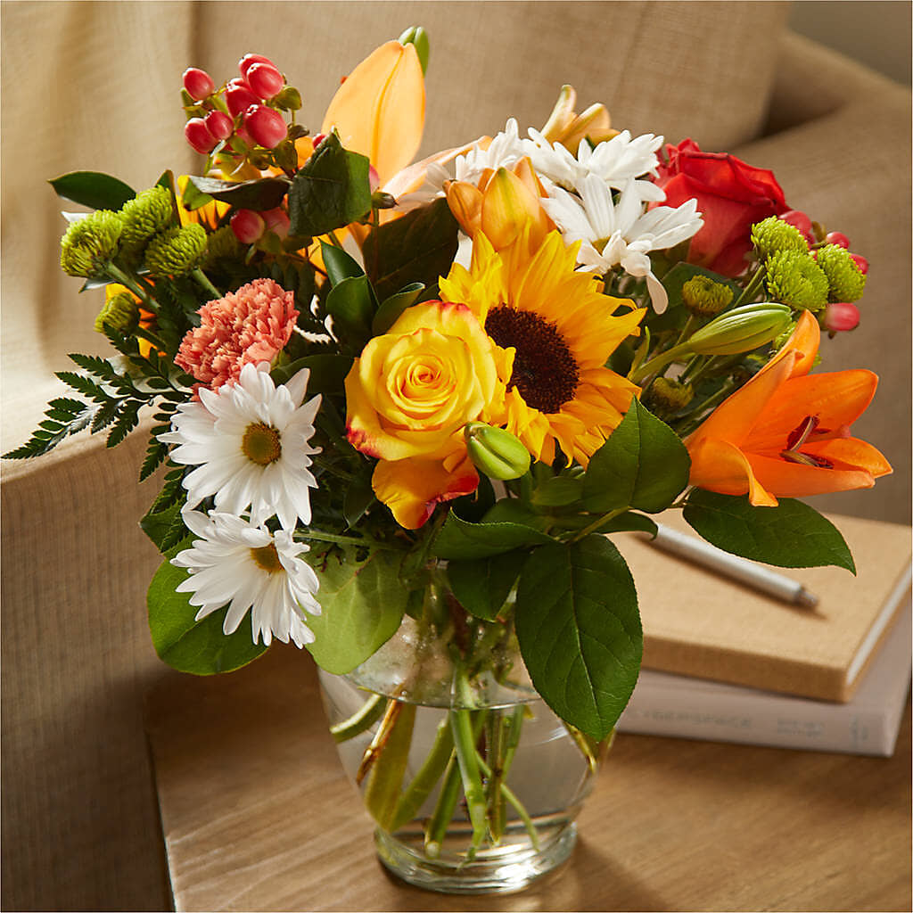 Fall Delight – A Florist Original – MCKNIGHT'S FLOWERSHOPPE INC., Peterborough ON