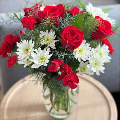 Seasonal Magic Bouquet – MCKNIGHT'S FLOWERSHOPPE INC., Peterborough ON