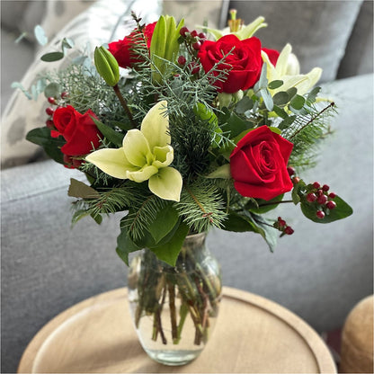Glittering Lights Bouquet – MCKNIGHT'S FLOWERSHOPPE INC., Peterborough ON